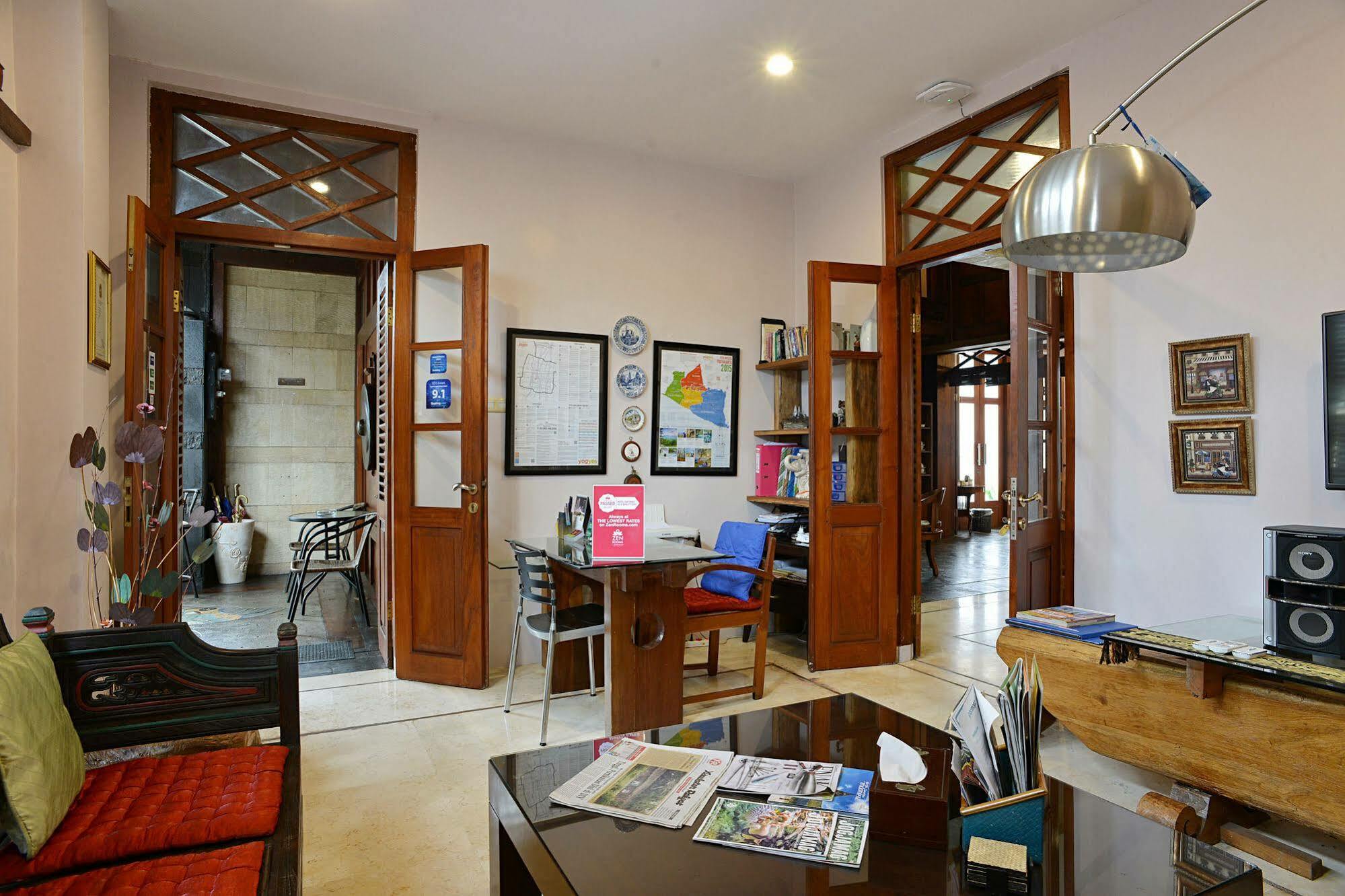 Tegal Panggung Guest House Yogyakarta Eksteriør bilde